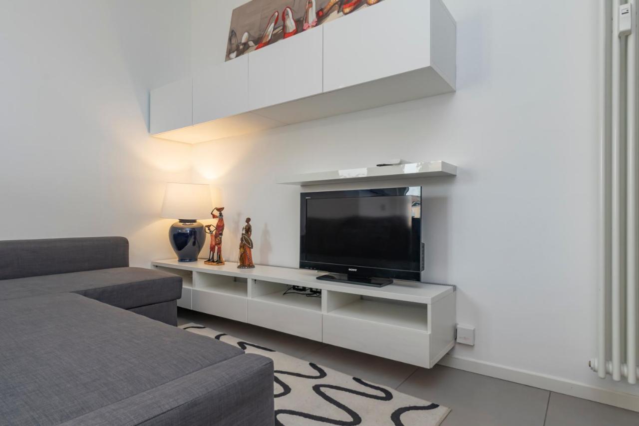 Cosy 1 Bed Flat With Terrace Apartamento Milán Exterior foto